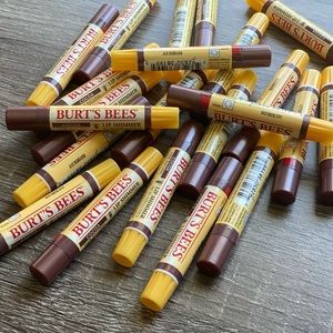 Copy 1 Burt’s Bees 100% All Natural Cocoa Lip Shi…
